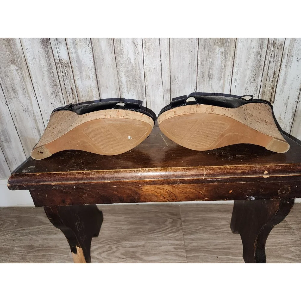 Women's Nine West Black Patent Cork Wedge Sandals Size 10 - Picture 7 of 10